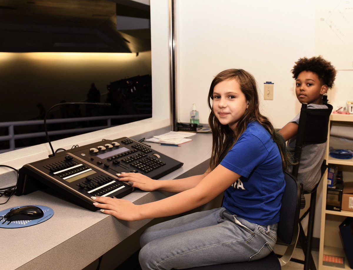 Gilbert_Academy's tweet photo. Learning to work the lighting console in the theatre booth! #gilberttechteam #gilbert_academy #etcconnect #empowerthefuture @CCSDMagnet https://t.co/oNqLe4gbKG