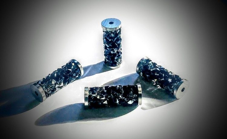 RainbowsofLight's tweet image. A New Brilliant Way To ROCK 💎
The Holidays! harmonysrainbow.com/2019/10/22/a-n…