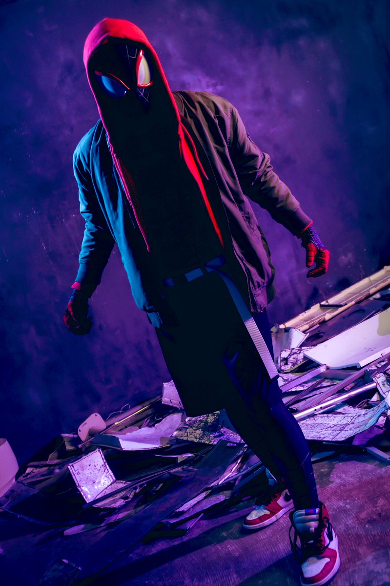 Spider__sman's tweet photo. [Cosplay]

🕷SPIDER-MAN🕷
INTO THE SPIDER-VERSE

「僕はマイルス。スパイダーマンだ」

「困っている人が居たら迷わず救いの手を差し伸べる それが真のヒーローだ」
 #1020バース併せ 
#マイルスモラレス
#milesmorales
#スパイダーバース
#SpiderVerse https://t.co/q4XuZlRR3z
