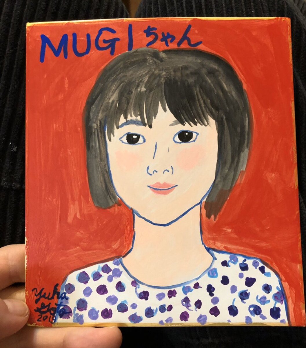 昨日の「True Colors BEATS」似顔絵ブースで後藤友香さんに描いてもらった5歳娘と、2年前に描いてもらった娘。作風も全くブレてない。さすが。2年前のほうが若干おばさんだ(小さい子を描くのは難しい)。40年後こうなるのかな 