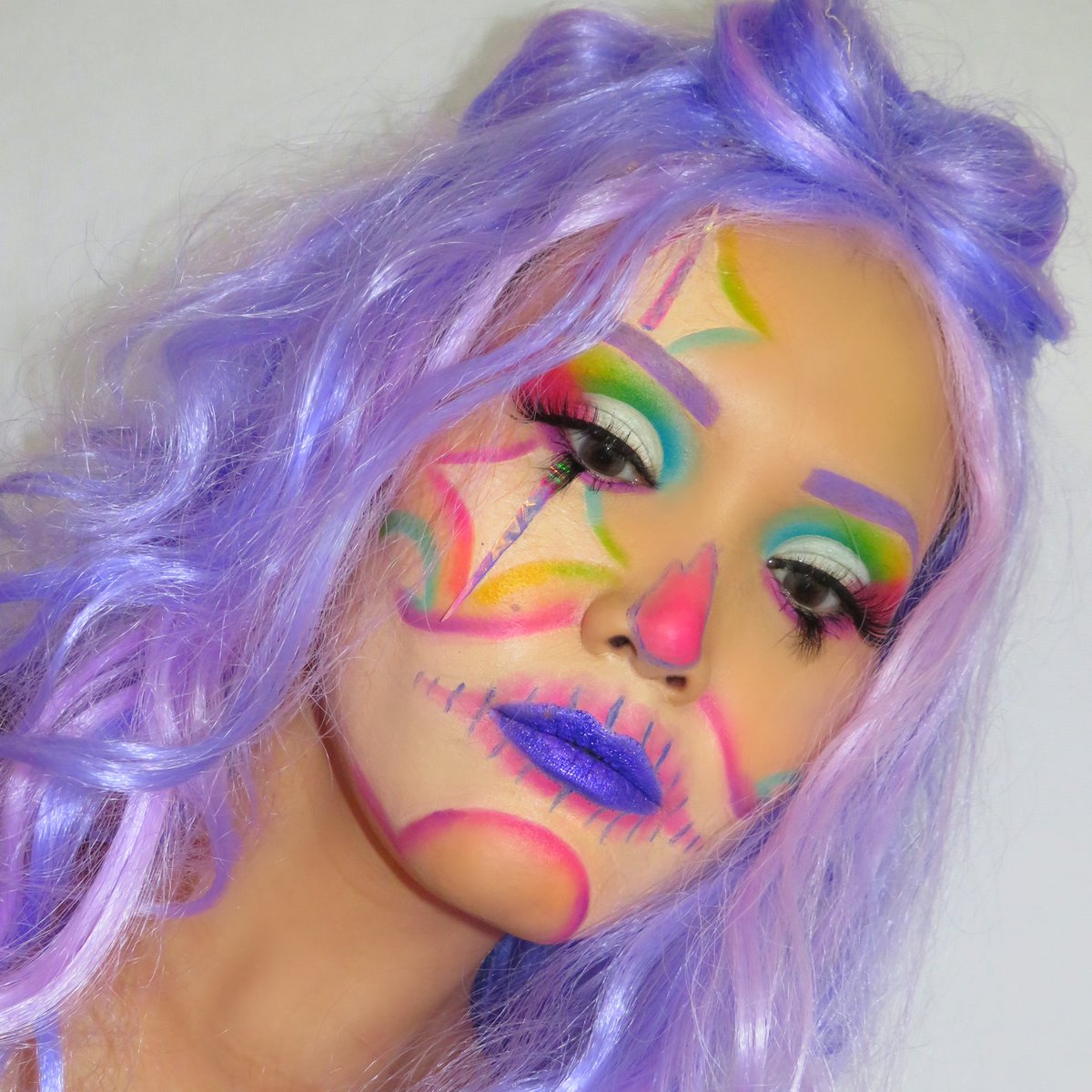 fancydollar's tweet photo. 𝕲𝖆𝖓𝖌𝖘𝖙𝖆 𝕮𝖑𝖔𝖜𝖓 recreated the one and only @Gabxxrielle 💜 
@NyxCosmetics @MorpheBrushes @ABHcosmetics @ColourPopCo @JeffreeStar @norvina1 @NikitaDragun https://t.co/R6rR2KPw9J