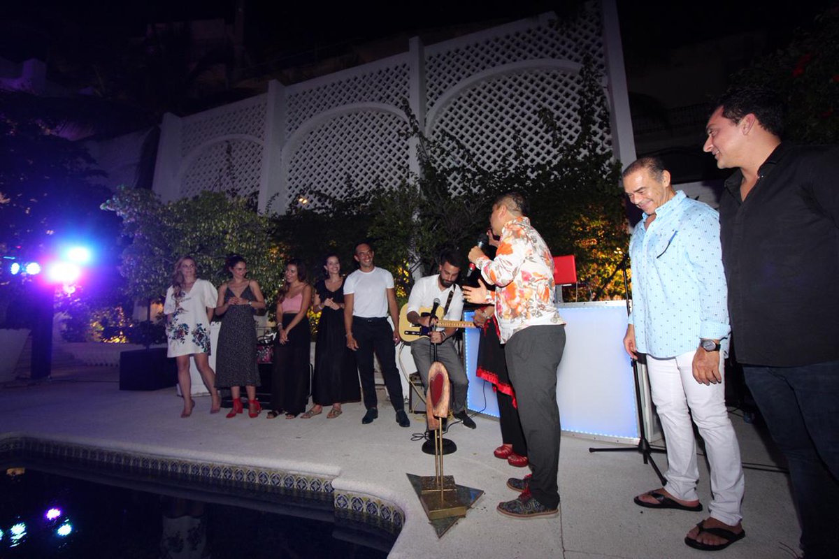 lucyguillenRP's tweet image. Cocktail post premier "Welcome to Acapulco"

No se pueden perder esta película 📽

@LA_SERRADILLA @annalayevska
@Adela_Roman @Sectur_Guerrero @Sectur_Acapulco

#Acapulco #ElPaquete #WelcomeToAcapulco