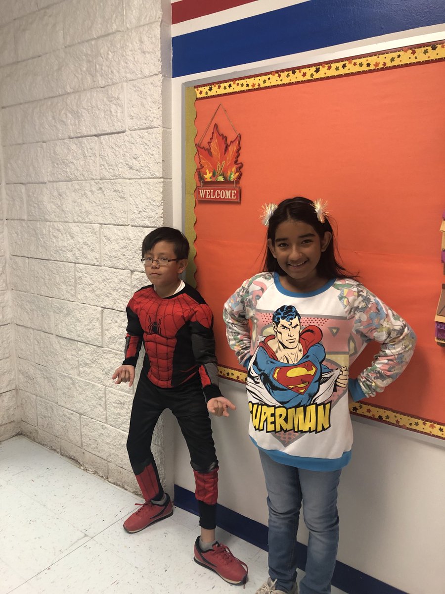 AOropeza_HDHES's tweet photo. Superhero Generation TX/career week! #TeamSISD #hdhes #hdhilley #MrsOropeza @HDHilley_ES https://t.co/xRen2tm13T