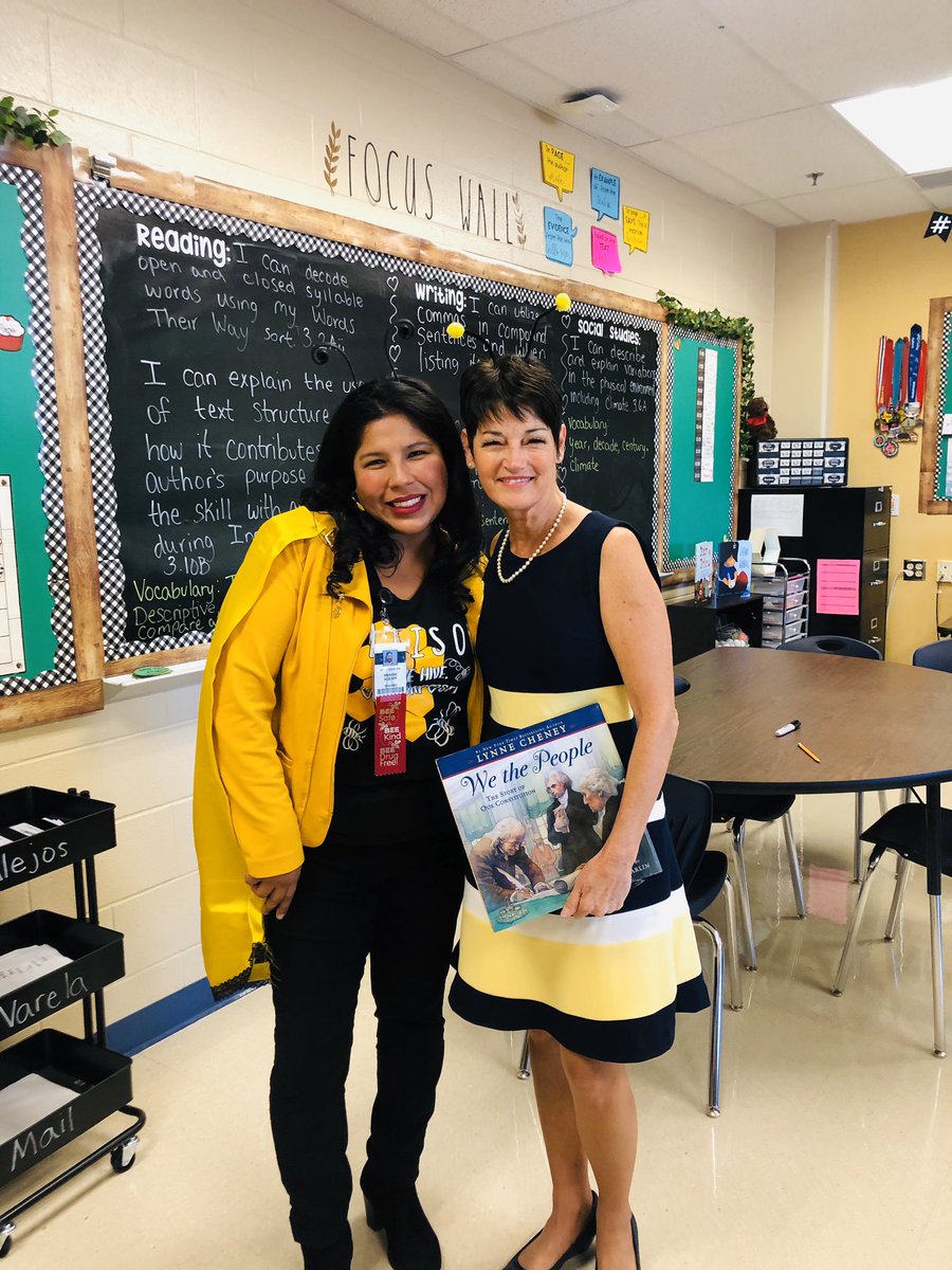 DeniseAlejos's tweet image. Ms. Alejos’ class had a very special visitor today!  Thank you Senator Campbell for taking the time to see all the great things happening in our hive!  As you can see, Senator Campbell is a bee at heart!  #NISDlegends #OneHiveOnePurpose #GoPublic #AdventuresWithMsA
