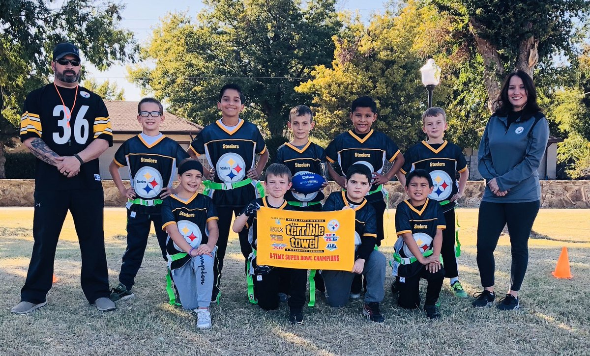 @_BigBen7 All the way from SW Oklahoma. Jason Gildons hometown of Altus. Representing the Burgh and teaching the fundamentals of the greatest game and the greatest team. #goals #dreams #NFL #flagfootball #teachemyoung #younghearts