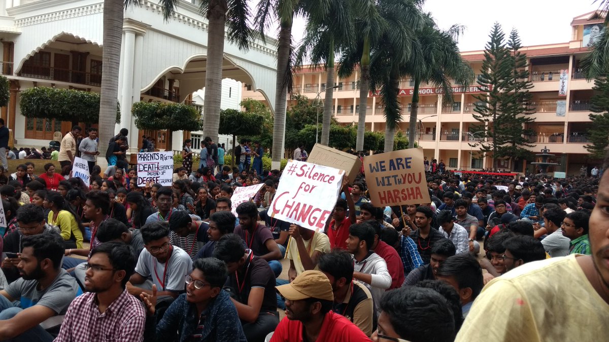 jayanthpulyala's tweet photo. Amma please respond 
Cant you respond for your students life
#justiceforharsha 
@amritanandamayi
@thekiranbedi
@narendramodi
@thiruja
@BlackSheepTamil
@EmmanuelMacron (Tell Amma to come back to INDIA)
@rashtrapatibhvn
@DCPSEBCP
@CPBlr
@HRDMinistry https://t.co/Ox1yS1LgmD