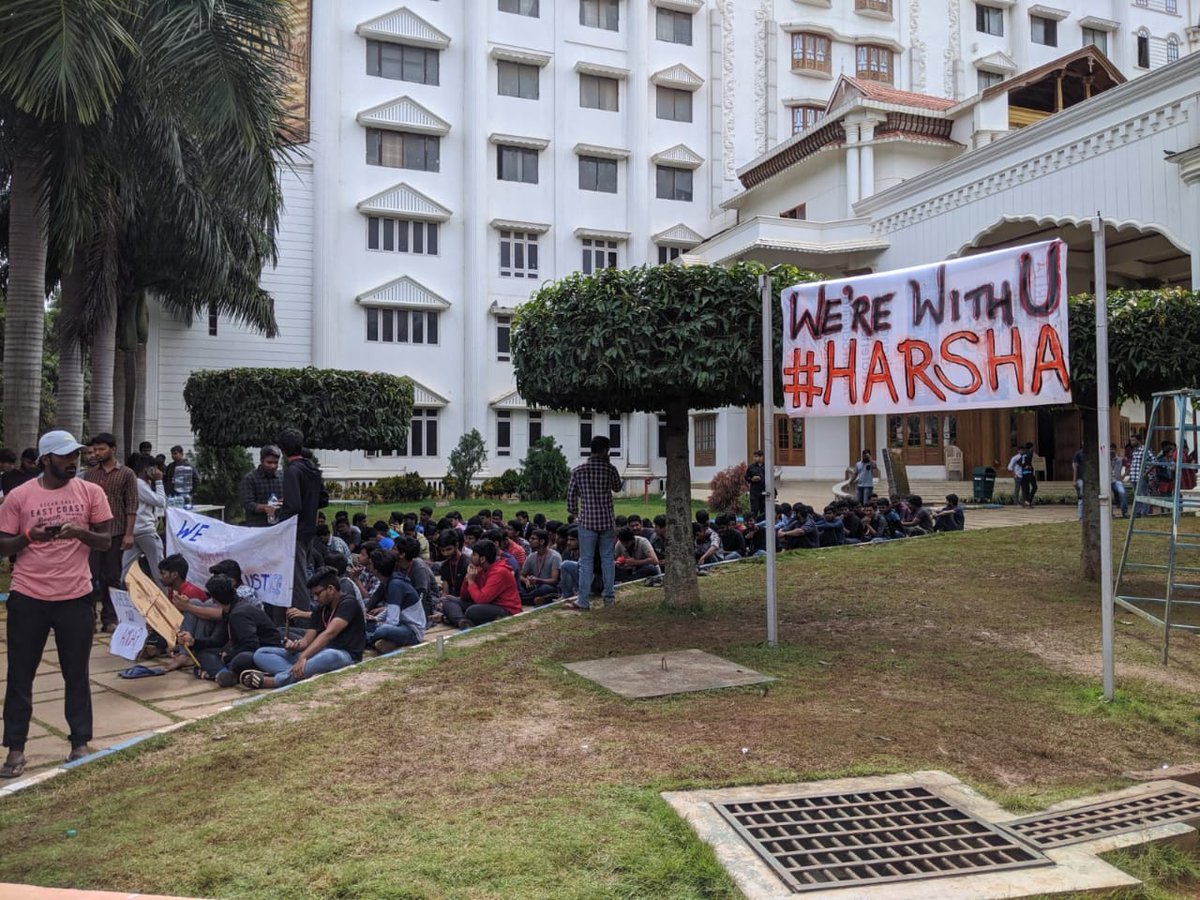RaoThulip's tweet photo. Sri Harsha,21-yr-old student of Amrita College jumped to death from 7th floor after he was suspended for an act protesting against water shortage and food quality in the hostel. He was targeted for Students protest against the college demanding #JusticeForHarsha.#valuelessamrita https://t.co/ynTRuLX7UO