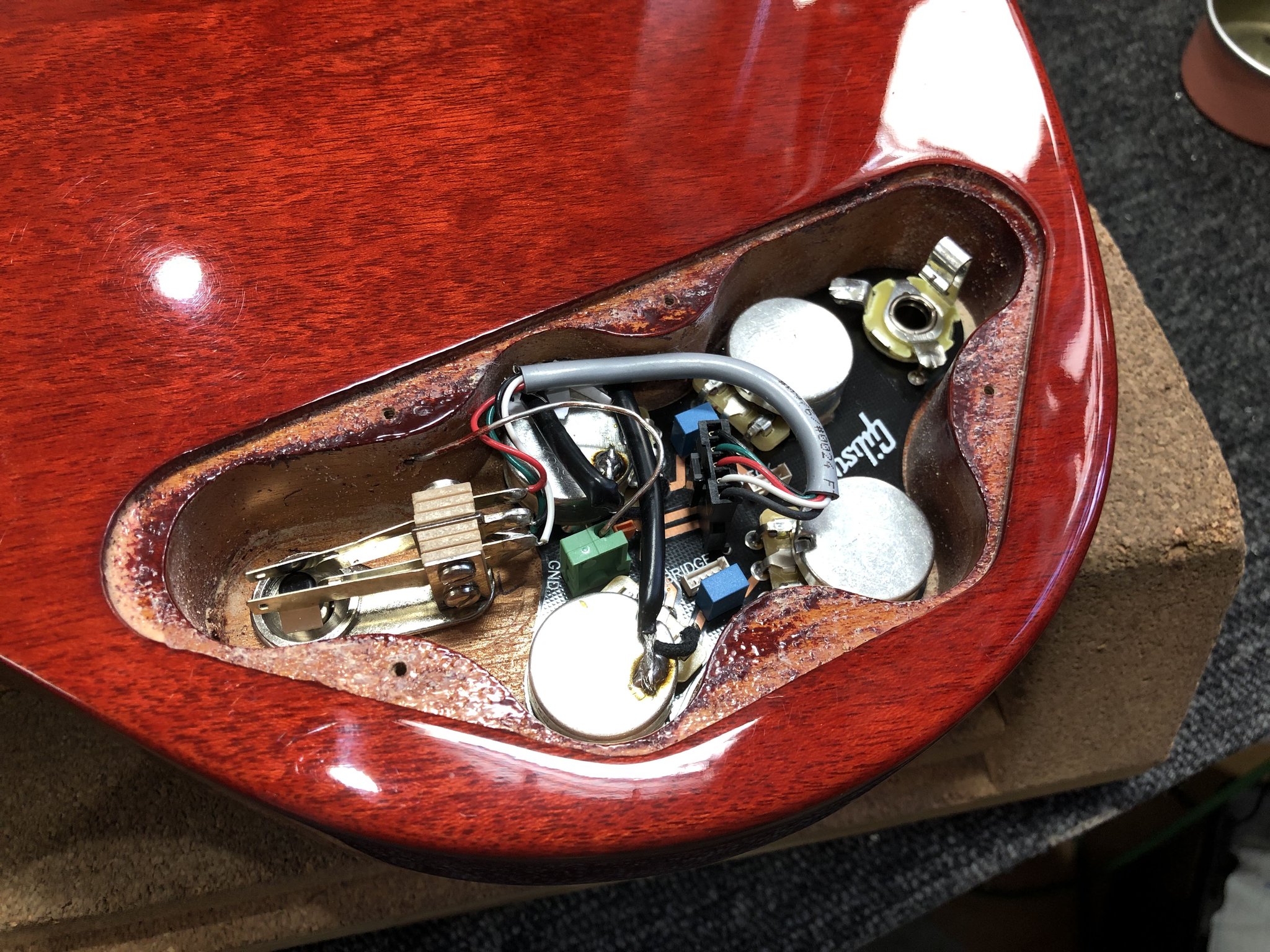 Gibson P-90 SR & ST 基盤回路付き Gibson P-90 SR & ST 基盤回路付き - メルカリ