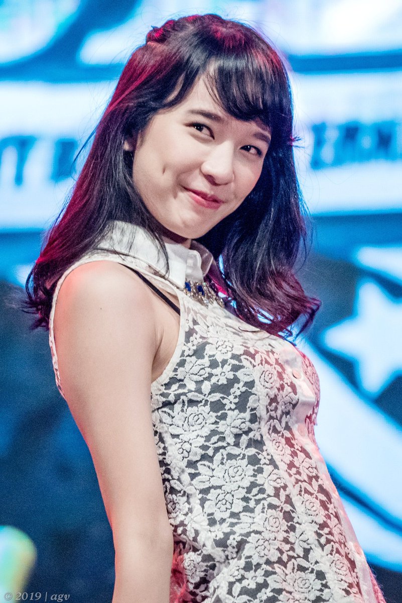 agv48's tweet photo. #AdeminTimeline 

lumayan buat wallpaper HP 😗 https://t.co/avblUTvi9D