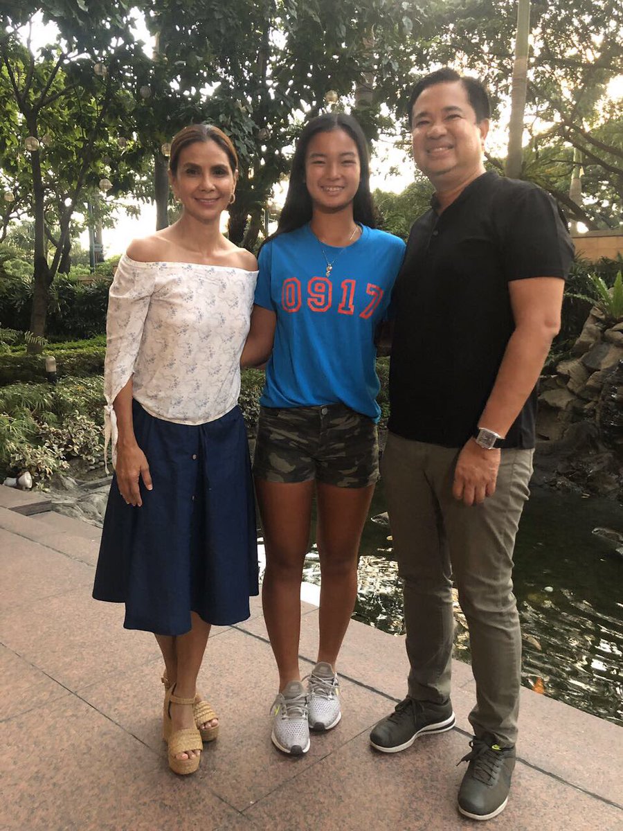 Alex Eala Parents ilo hsit2