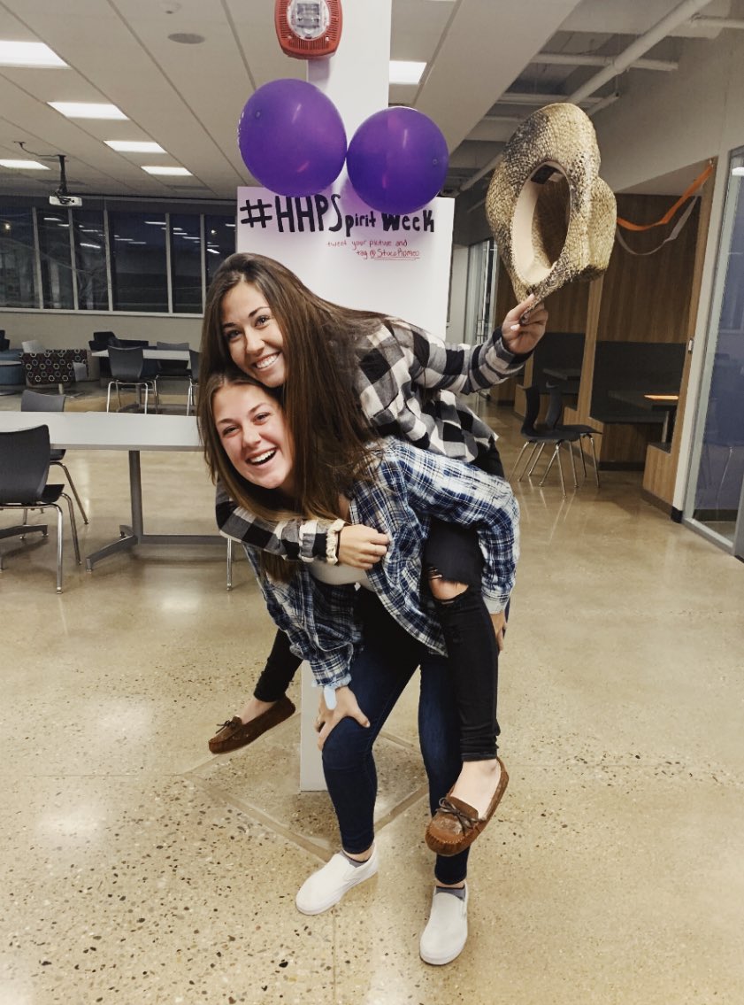 IacobacciSimona's tweet photo. happy hick day 🤠 #HHPspiritweek @StucoRomeo https://t.co/97DRhoy3Md