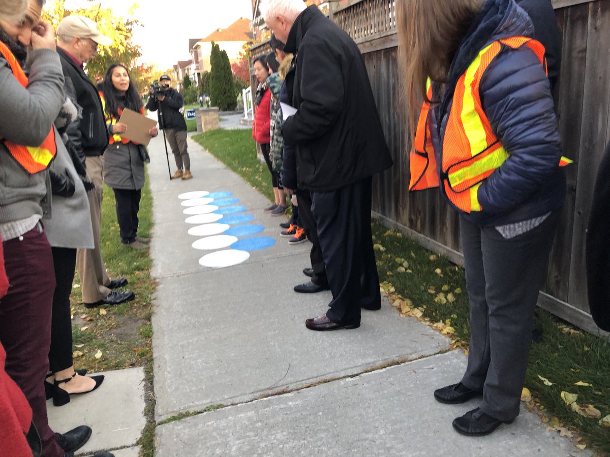 StonebridgePS's tweet photo. We are at the official kick off #IWALK #Activeschooltravel #Walk #Cycle @YRDSB @YCDSB @OntarioAST @cityofmarkham @YorkRegion https://t.co/ZxvB438X7y