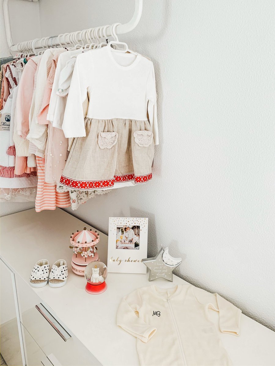 tenesommer's tweet photo. I'm so in love with @minibeebi #babyclothes! Not just because of the minimalistic designs, but also because they use the best materials - #MerinoWool and #OrganicBamboo - so soft and perfect for that delicate skin! Read more from my blog✔ ⁠
https://t.co/UTrerApl31 https://t.co/DrXOHqw9In