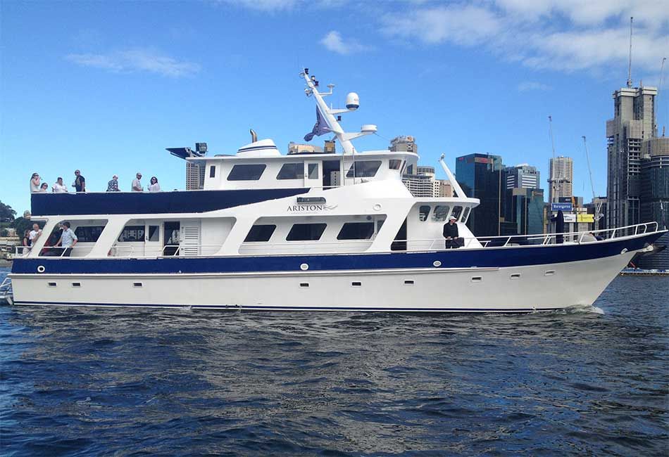 #superyacht #superyachttoys #superyachts #yachtlife #yachting #yacht #yachties #yachts #yachtcrew #instagood #oceanlife #instaluxury #deckhand #stewardess #superyachtcrewagency #ocean #watersports