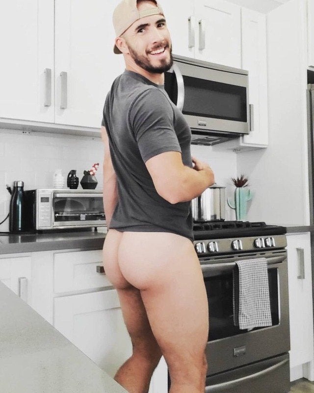 bashful4ben's tweet image. 