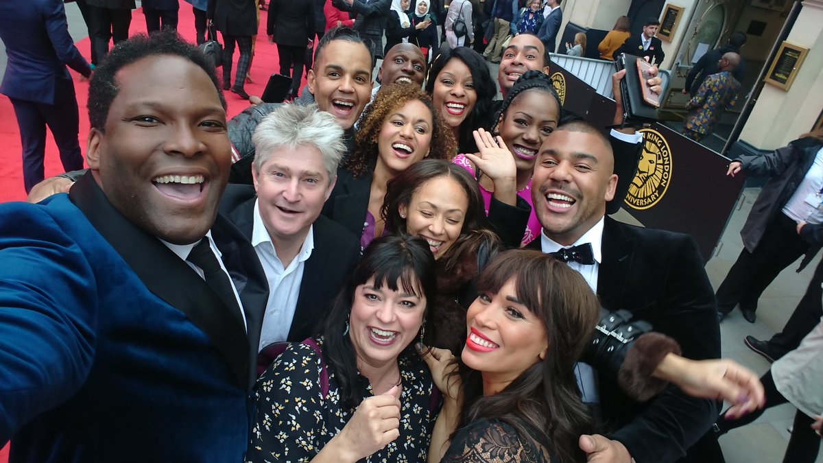 Rogerwright1's tweet image. What joy 😁 it was to celebrate 🎉 20 years of 'The Lion King' Disney West End production at The Lyceum Theatre in London 🎭 The original cast, crew &amp;amp; creatives united and celebrated 🎉 as one ☺ This was truly a special day to cherish and remember forever♥ 'Circle of Life' ♥ x