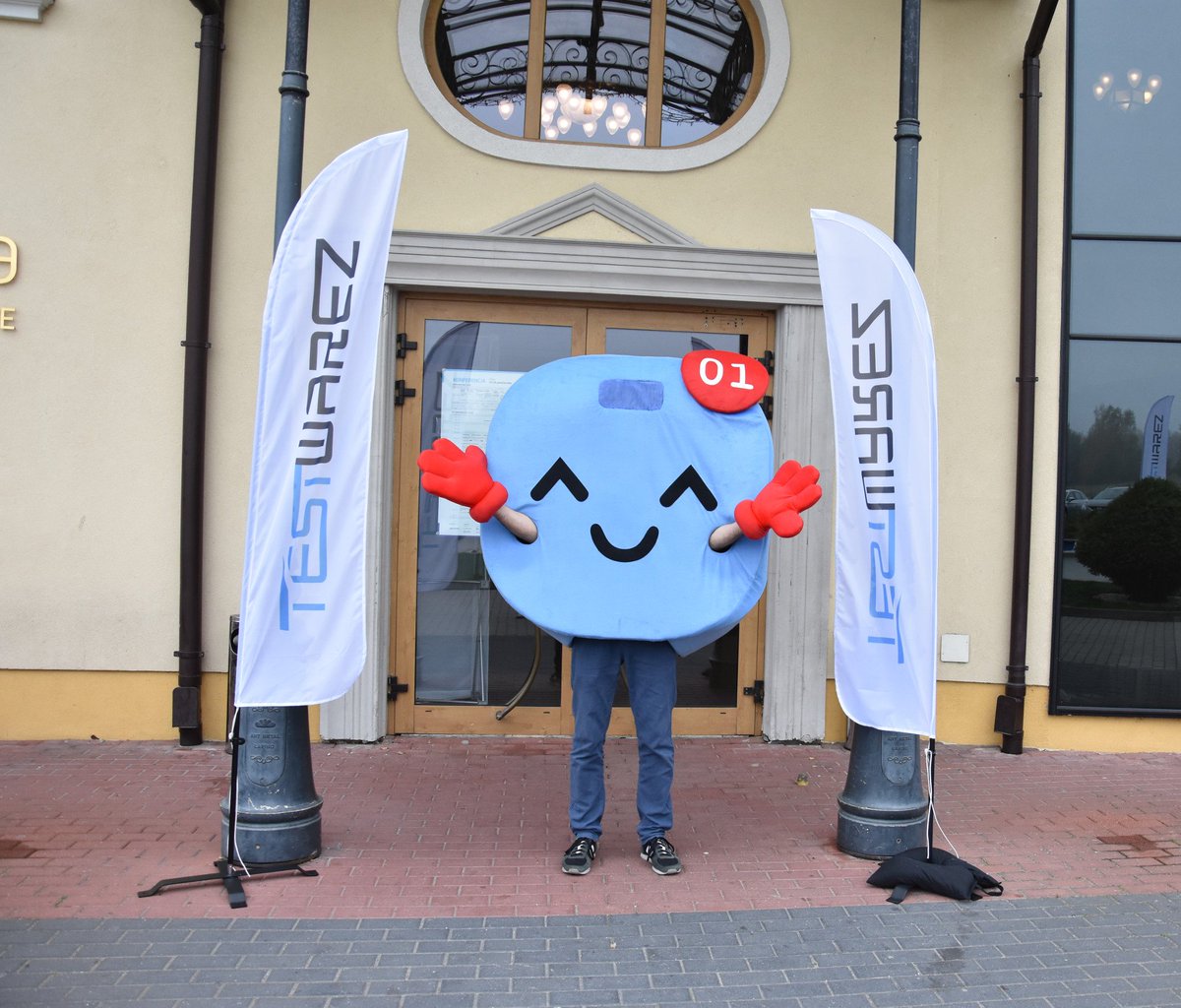 TestWarez tweet media