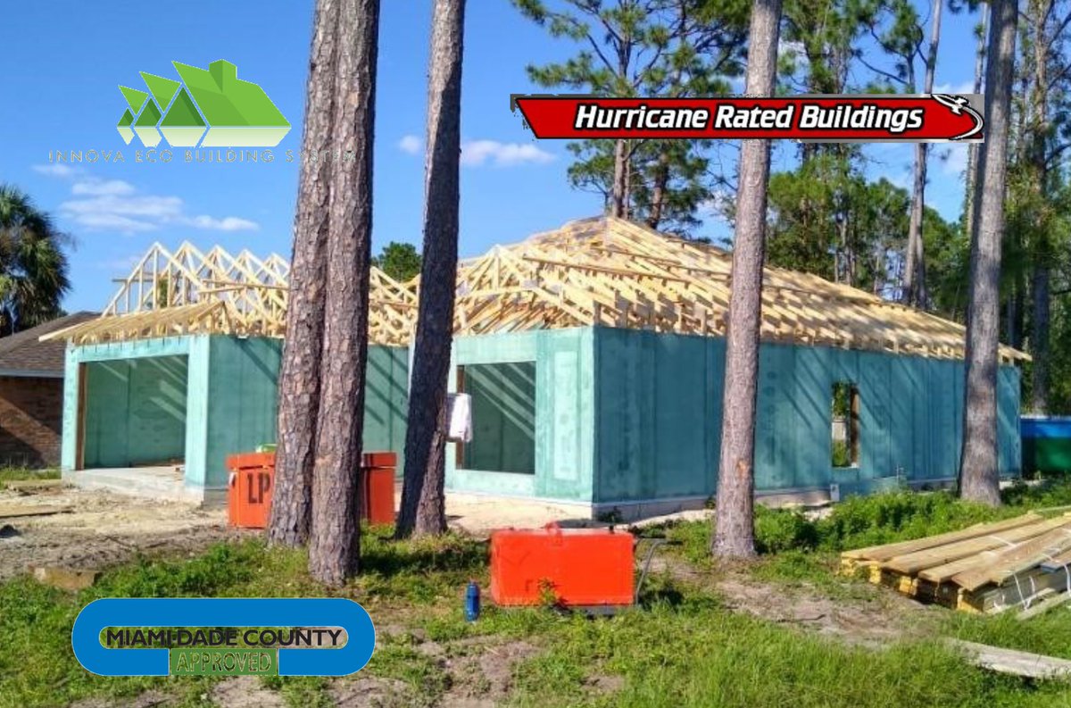 InnovaPanel's tweet image. #MexicoBeach #StructuralInsulatedPanel installation #training. If you are interested in learning more about how to use #InnovaPanel on your next #project, contact our office now to  sign up. We have an installation starting in 2 weeks. #HurricaneRebuild #Builders #BuildingScience