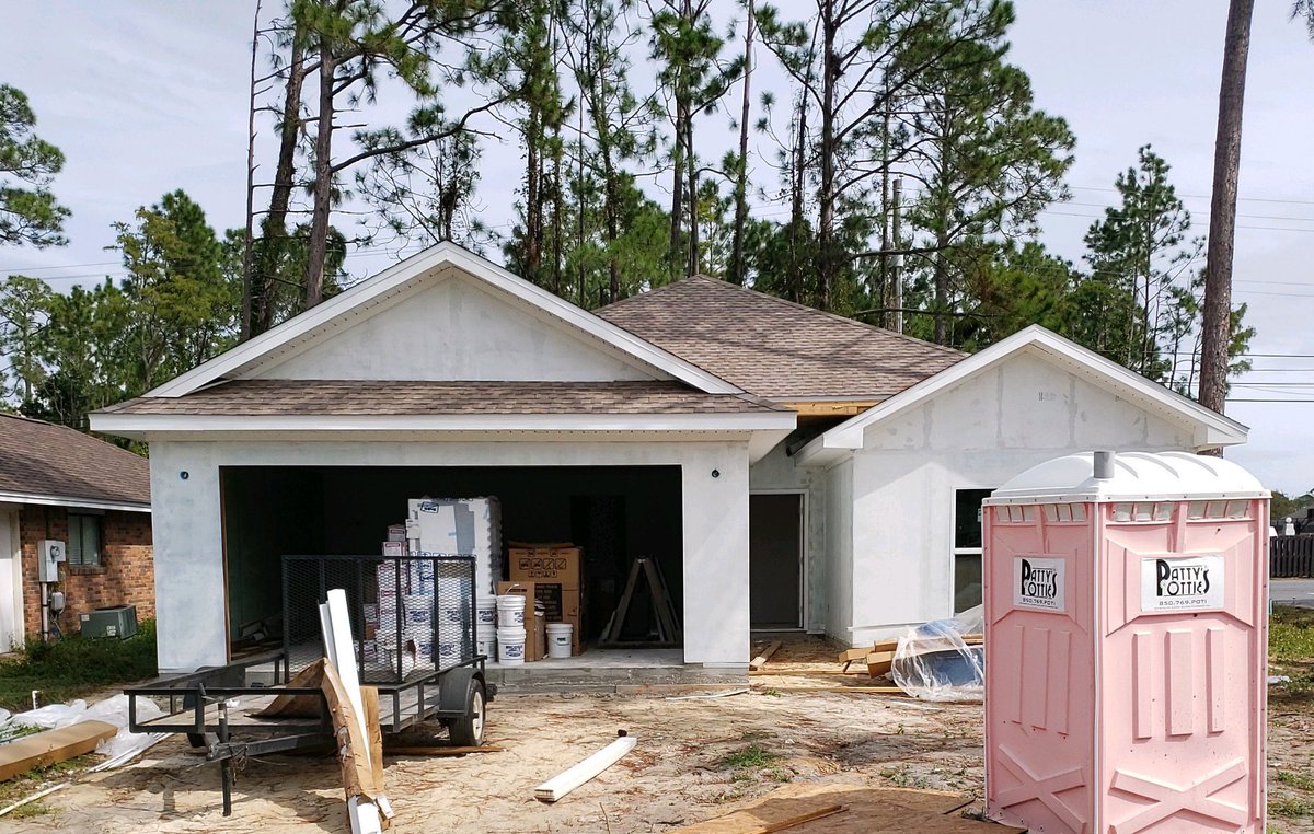 InnovaPanel's tweet image. #MexicoBeach #StructuralInsulatedPanel installation #training. If you are interested in learning more about how to use #InnovaPanel on your next #project, contact our office now to  sign up. We have an installation starting in 2 weeks. #HurricaneRebuild #Builders #BuildingScience