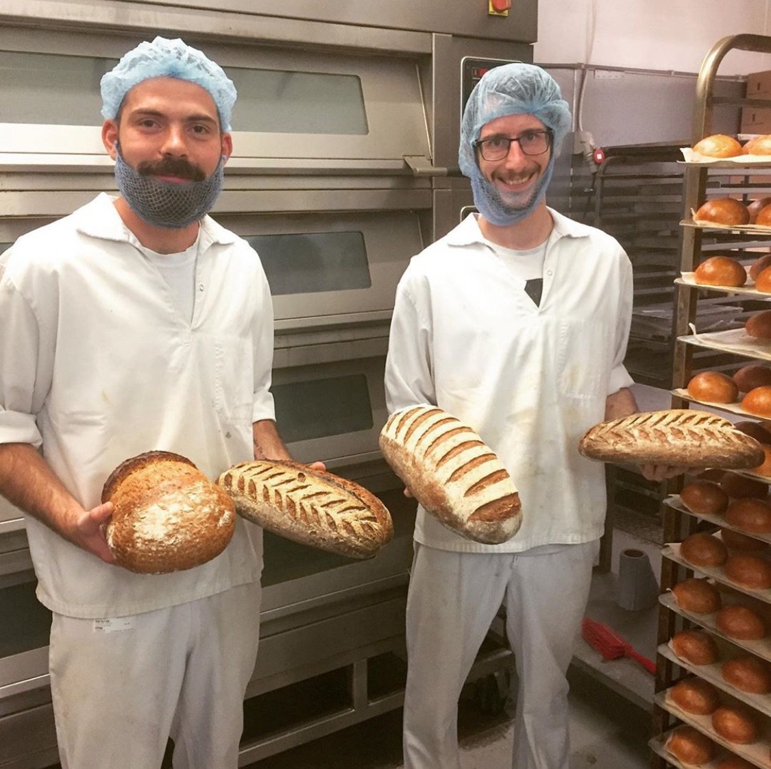 carrs_flour's tweet photo. Is this the perfect sourdough selfie? @DebaereUk. shows us their perfect loaves 🍞 🍞 🍞
#Carrsflour #GettingTheBestOutOfWheat https://t.co/QDmfHku2XQ