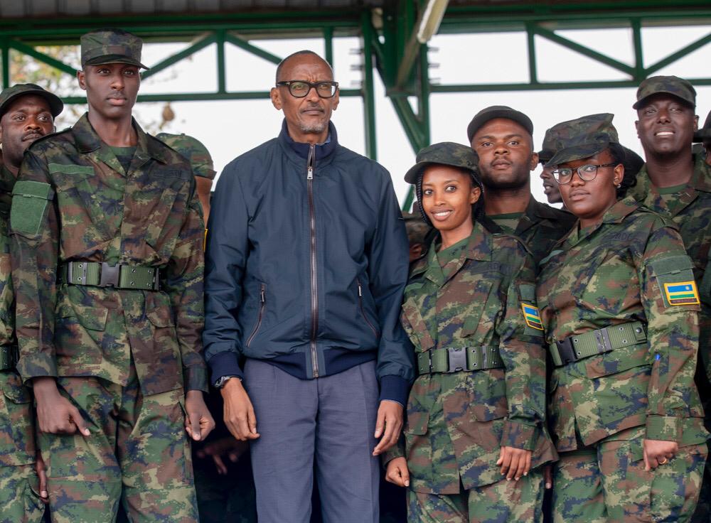 MaMu_250's tweet photo. Isabukuru nziza Mwungeri @PaulKagame  #Iforu #PK #Rwanda https://t.co/36rKZT29KQ