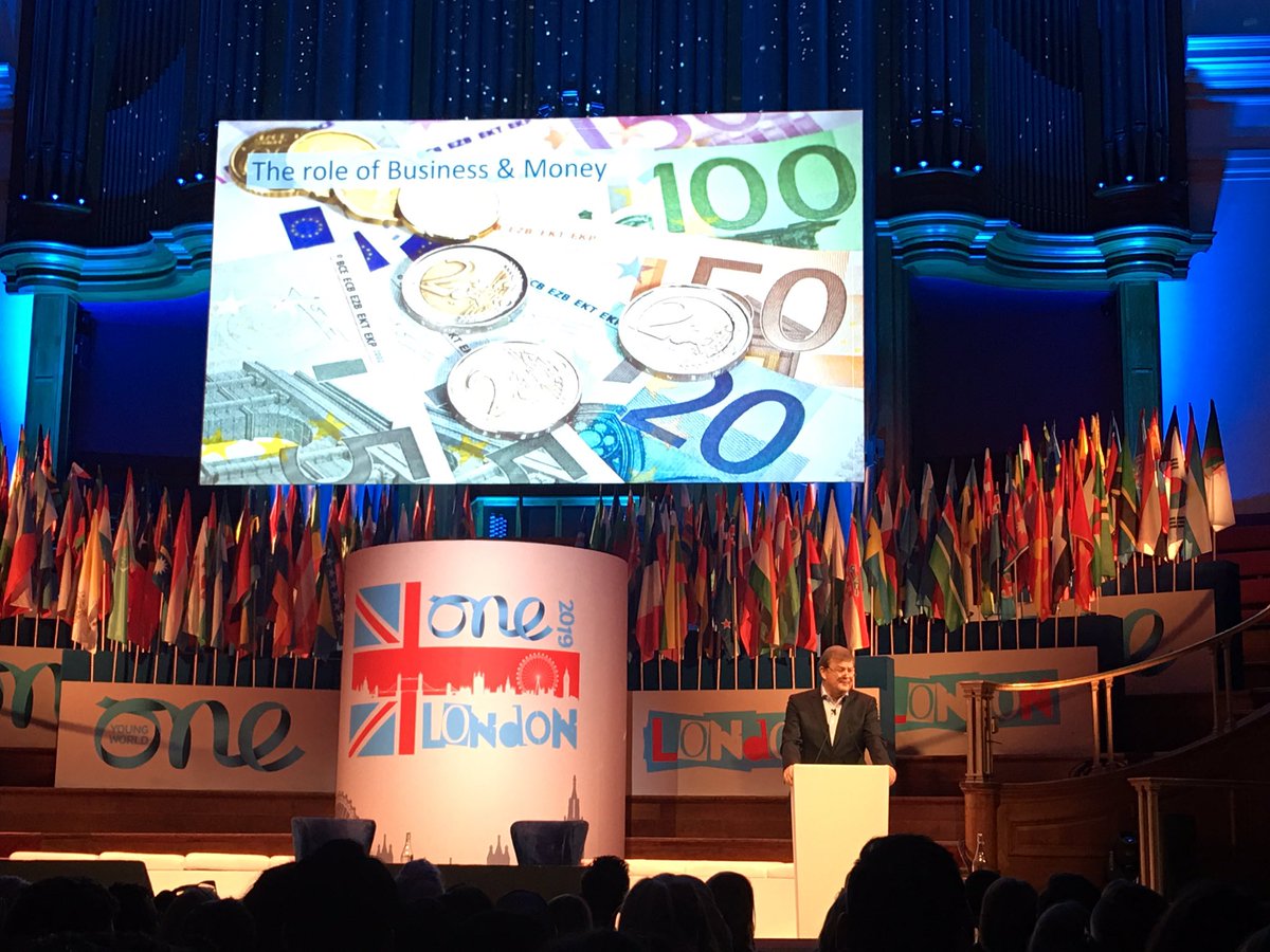 schmidtcecile's tweet photo. Said very simple 👏 “Materials does not have unlimited availability. We need to redesign our supply chains and systems, or else we will hit a wall! We need transition to circular systems!” Feike Sijbesman, CEO, DSM #OYW2019 @BNPParibas #SDGs #PositiveImpact @DSM https://t.co/SH3tMGV662