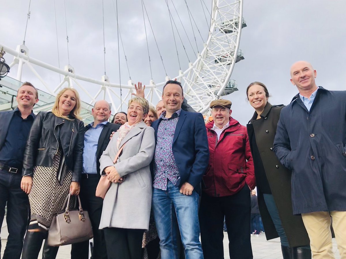 TimFurn's tweet image. Congratulations Alan, Debbie, Jason, Lynda, Sue and Tommy for your Long Service @WellingtonUK @SodexoUK_IRE a fun day in London on the River @BateauxLondon @ChefEdwards68 @racarter98 @Jeremyalderton