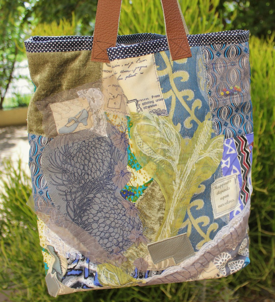 kennainafrica's tweet photo. Large womens bag , Tote bag , Over sized bag , Up cycled fabric bag , Diaper bag , Hold all bag , Hippie chic bag , Scrap fabric tote. https://t.co/yvUU4LMrDl #Handmade #KennaInAfrica #Etsy #SpaciousBag https://t.co/CgRJUOkjpD