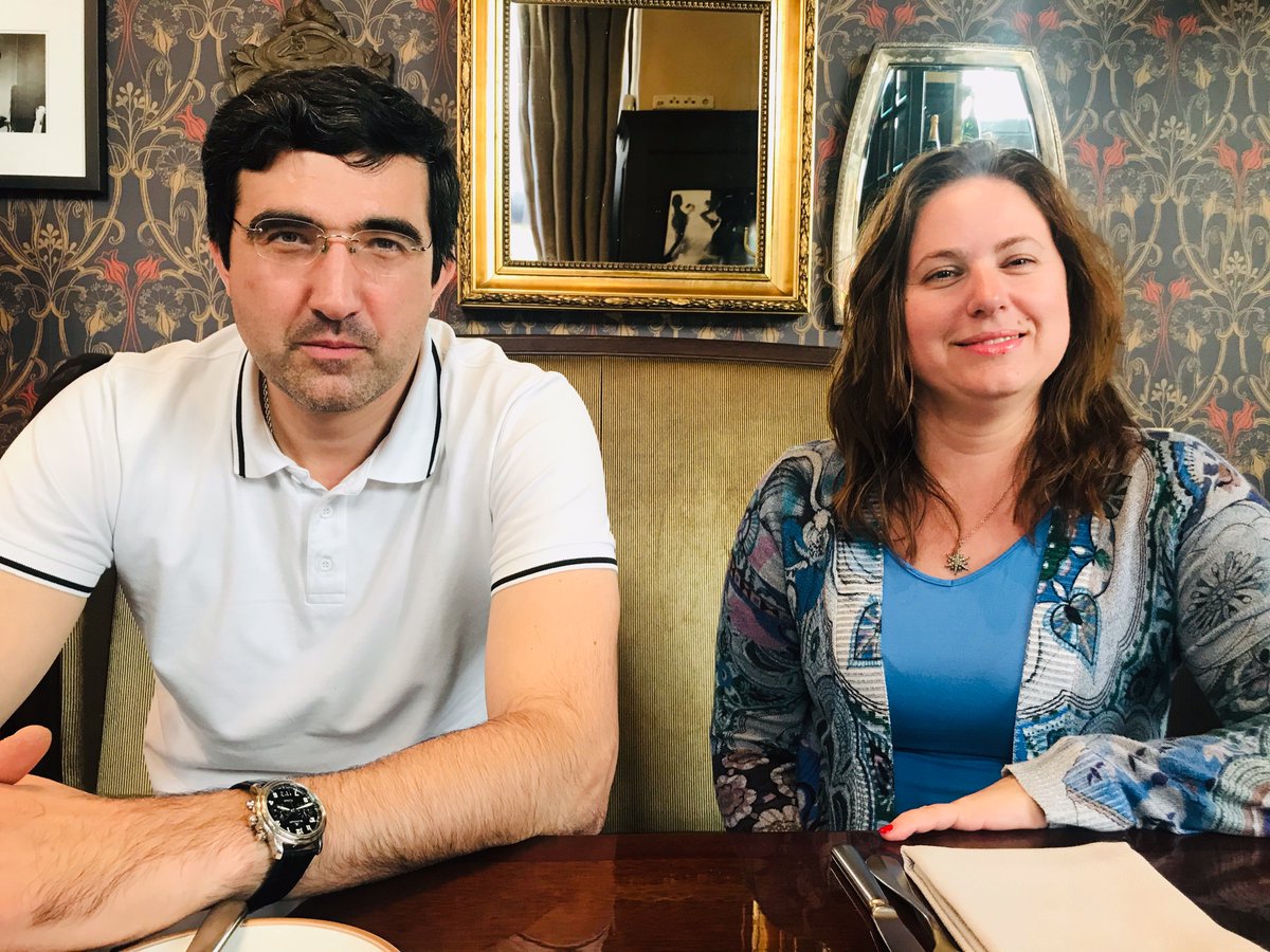 Vladimir Kramnik vs Judit Polgar  Chess queen, Vladimir kramnik