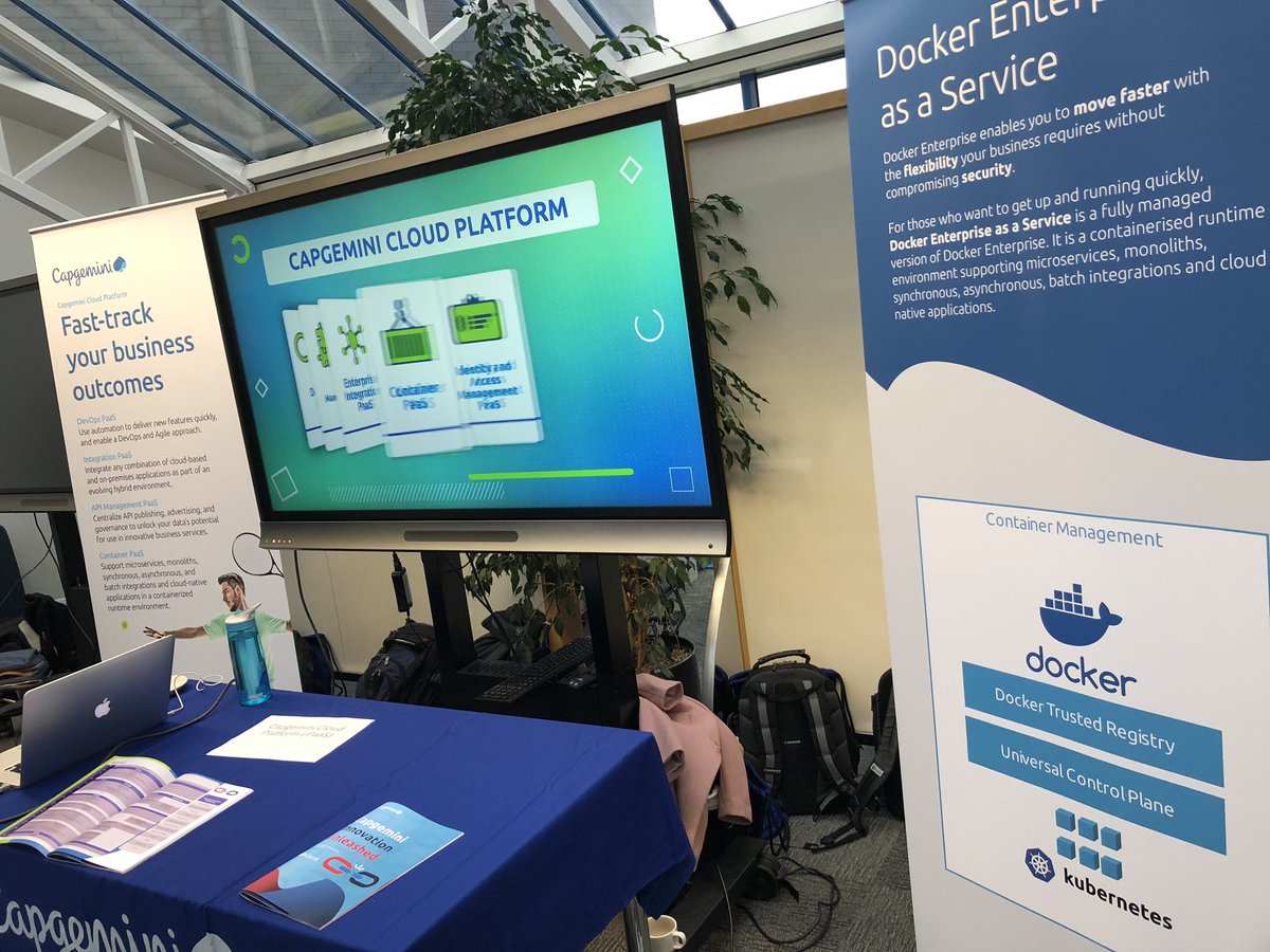 mikejdawe's tweet photo. The stand is ready, let’s do this! #CiU19 #xPaaS #CloudPlatform https://t.co/4yn3J7tFCd
