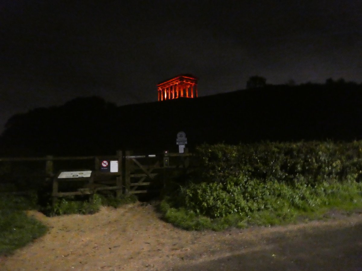 RoyalOsteoSoc's tweet image. Thank you Sunderland City Council for graciously supporting World Osteoporosis Day last Sunday 20 October by lighting up six local landmarks in orange ✴️. One of our lovely volunteers took some photos.

#WorldOsteoporosisDay #TheBackOfOsteoporosis #Osteoporosis #BoneHealth
