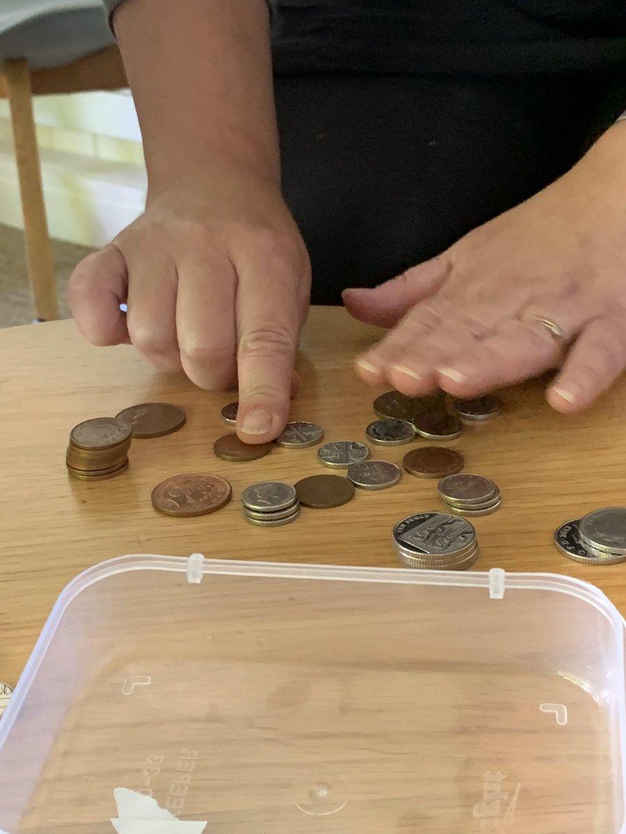 Sensorylinq's tweet photo. Deafblindness impacts on daily living. Day 1 and 2 of our #intervenor training explored the frustration and exhaustion of doing simple tasks with combined hearing and visual impairments. Looking forward to day 3 https://t.co/Ta1H2ZZuT9