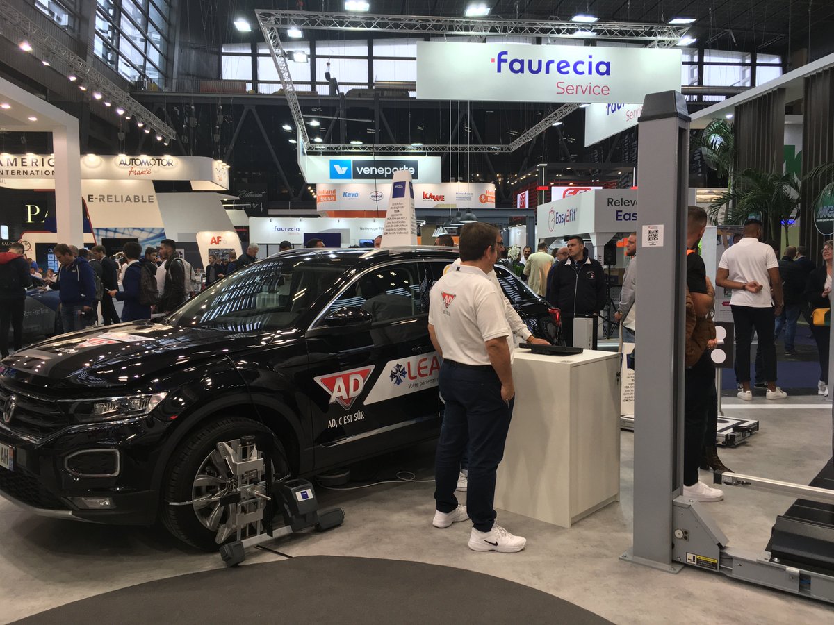 1PartsGlobal's tweet image. Autodistribution (France), partner of ADI (1parts member for Europe) was present at the Equip Auto show on 15th Oct. to 19th Oct. in Paris.
#automotiveaftermarket #autodistribution #partsdistribution #1parts #autodistributioninternational #automotivetechnology #autoentrepreneur
