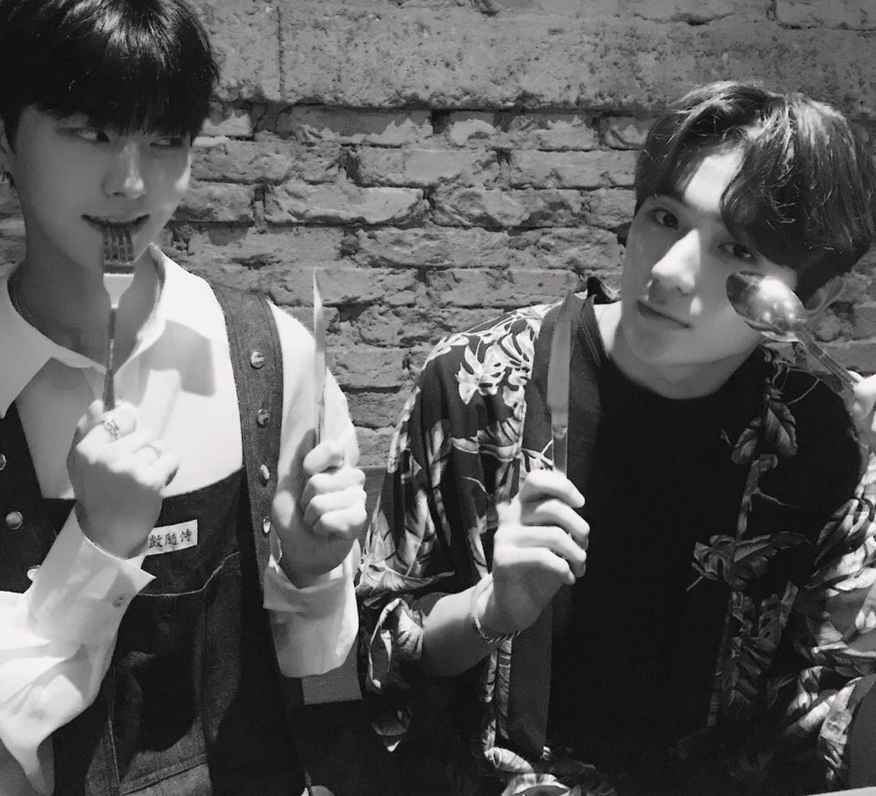 _jae__97913's tweet photo. ふぁるちありがとうお疲れ様😭
THEBOYZは永遠に12人だよ
ミルファルも永遠だよ
必ず幸せになってね😭
 #ThankYouHwall https://t.co/yJj0GUEq0V