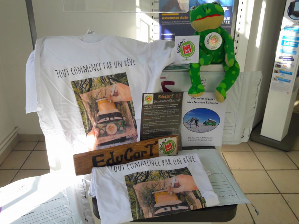 Nouvel envoi ce jour de 3 T-shirt EduCarT "Tout commence par un rêve"! Merci à Grégory, Alain et Loïc de soutenir ainsi notre projet! Il est encore temps de commander pour les autres! #EduCarT #ToutCommenceParUnRêve #Rêve #LaPrima #Combi #Vanlife #VW #Volkswagen #LaPrima #fun