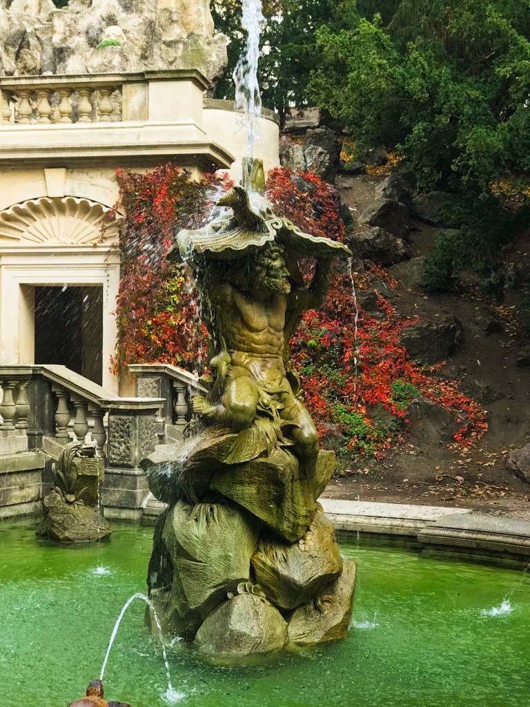 cultureprague's tweet photo. The most #beautiful park in my neighbourhood.🍁🇨🇿

https://t.co/jZc02CgoQP

#Travel #traveling #naturelovers #NaturePhotography #naturelover #winter #blogpost #blogger #blogging #writerslift #WritingCommunity 

@GoldenBloggerz @BloggingBabesRT @travelbloggersG @indianbloggrs https://t.co/jEz9YsNV4L
