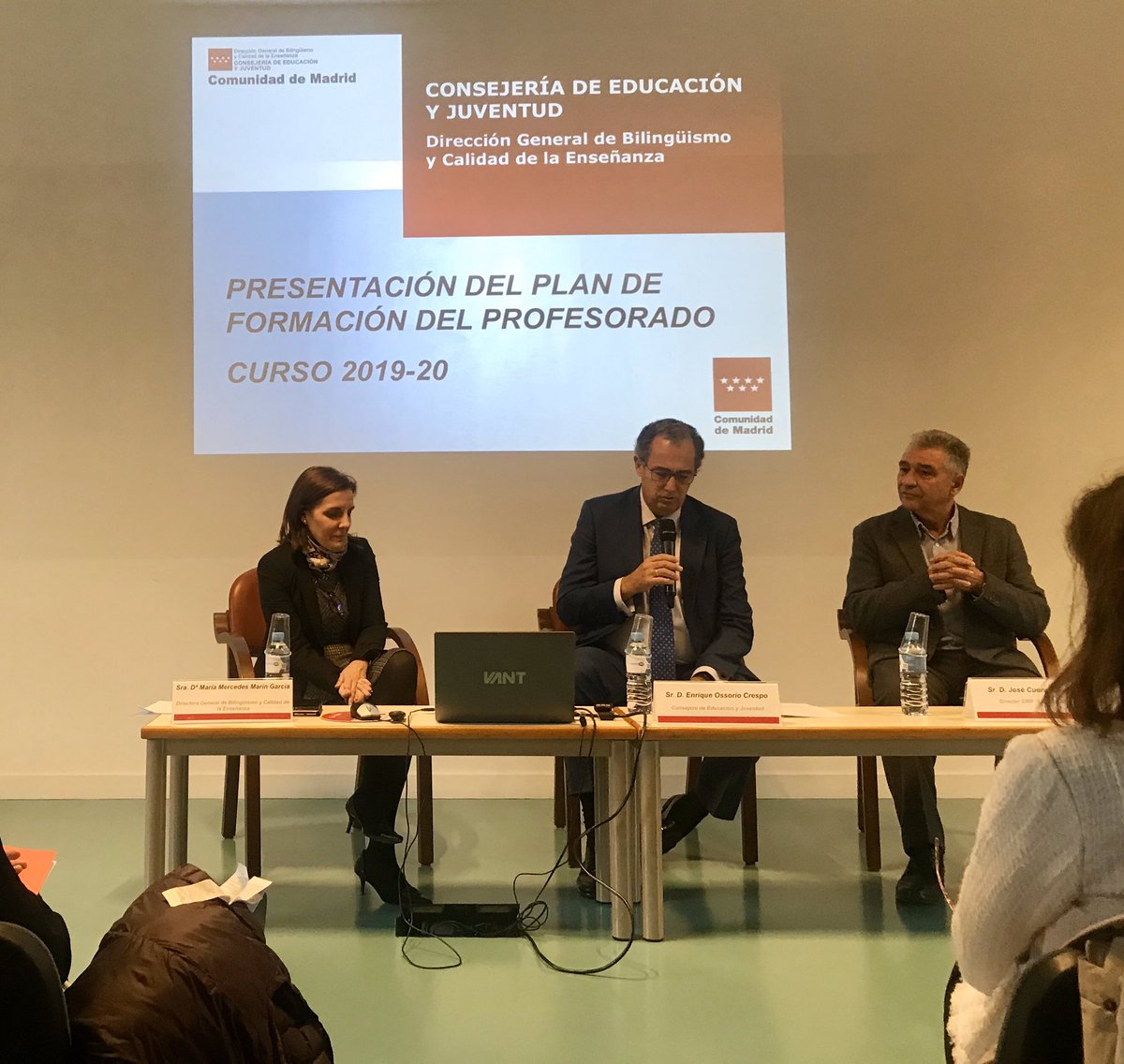 Javier Sobrino (@javiersobrino9) on Twitter photo Presentación del Plan de Formación del Profesorado 2019-20 <a href="/ComunidadMadrid/">Comunidad de Madrid</a> a cargo del Consejero D. <a href="/eossoriocrespo/">Enrique Ossorio</a> <a href="/marin62_mmarin/">Mercedes Marin</a> @jcuerva <a href="/CRIFAcacias/">CRIF Las Acacias</a> Presentación del Plan de Formación del Profesorado 2019-20 <a href="/ComunidadMadrid/">Comunidad de Madrid</a> a cargo del Consejero D. <a href="/eossoriocrespo/">Enrique Ossorio</a> <a href="/marin62_mmarin/">Mercedes Marin</a> @jcuerva <a href="/CRIFAcacias/">CRIF Las Acacias</a>