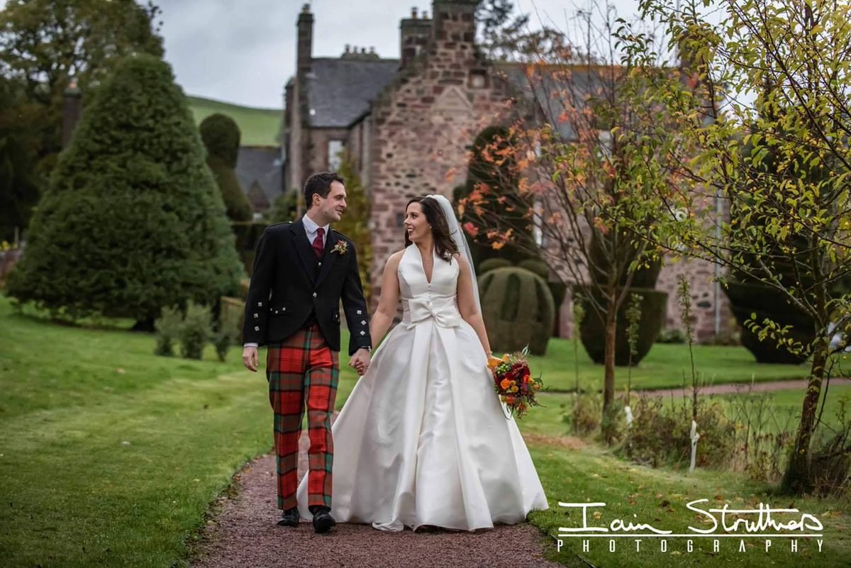 FingaskCastle's tweet photo. @iainstruthers Photography - one of our recommended photographers will be at our wedding show. Check out his wonderful work (great nightscapes too for something different) and pop along for a chat with him 😁 #fingaskcastle #weddingfair https://t.co/43yFKJ92ME