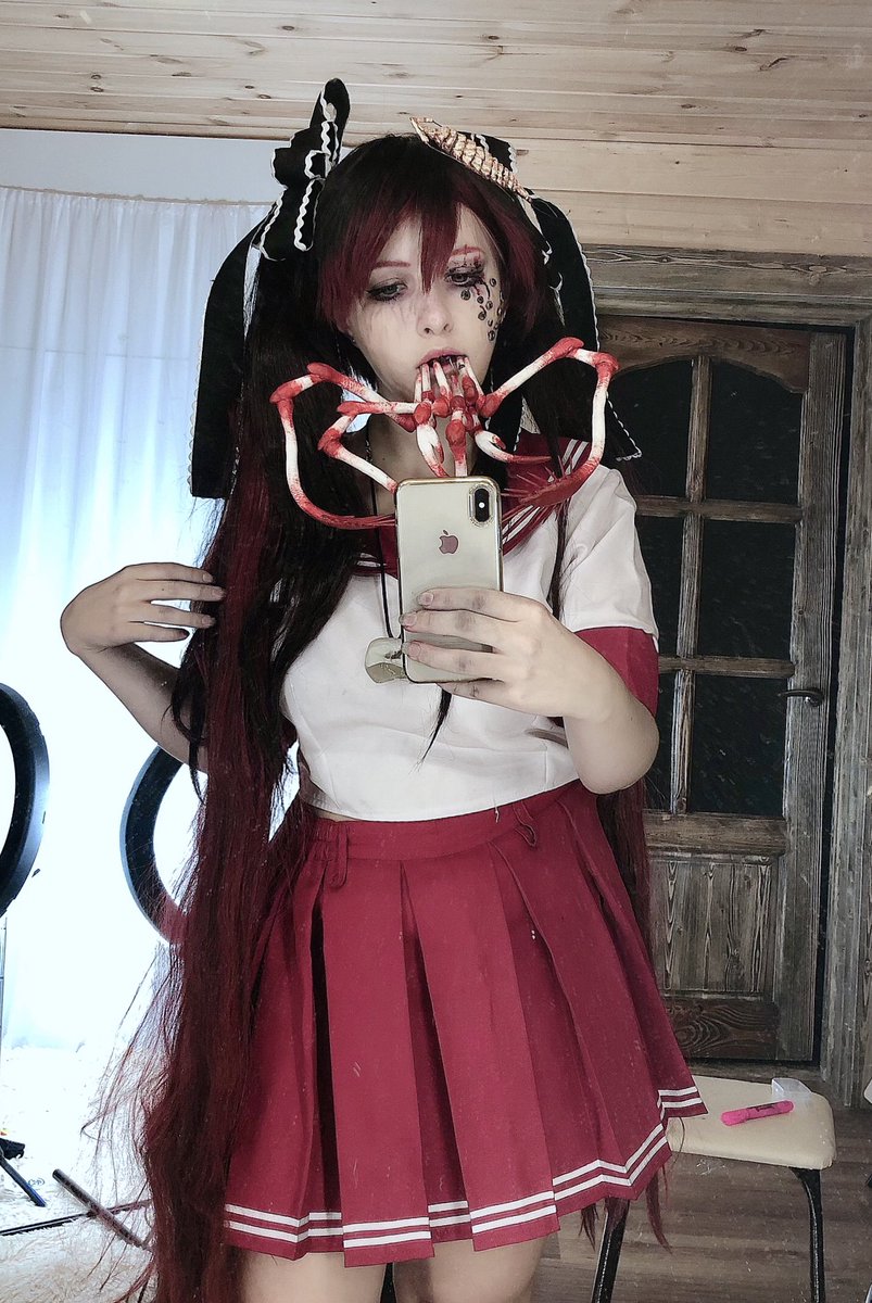 Yesterday I did Calne Ca cosplay from clip Bacterial contamination 🦠💉 It’s enough creepy? 🕷🕸  #halloweencostume #calneca #mikuhatsune #cosplayworld https://t.co/9pXfDbbRgs