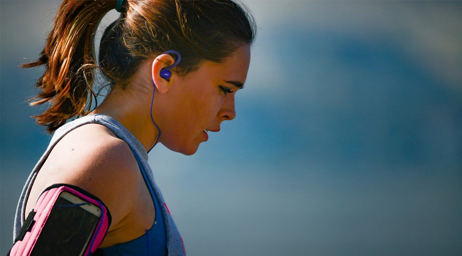 FootStillorgan's tweet photo. With the @dublinmarathon approaching this Sunday, it's the perfect time for our latest article 'Developing as a Runner'. Good luck to all🤞🏃‍♀️🏃‍♂️https://t.co/Z2fOQfUIP0 #running #healthylifestyle https://t.co/4lPUja61JO