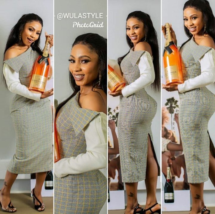 yettycreamish's tweet photo. By humility and the fear of the lord are riches and honour of life (Proverb 22:4) Mercy Eke ur humility is goal and is opening doors of greatness unto u.... itโs a virtue Baby keep bn you #MercyMoetHennessy #MercyGlobalBrand https://t.co/SmSTctJ2Me