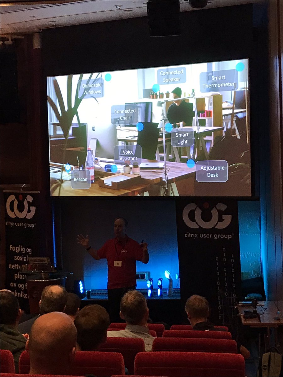 tscheen's tweet image. Watching  @JamesBulpin present the future @ #cugtech