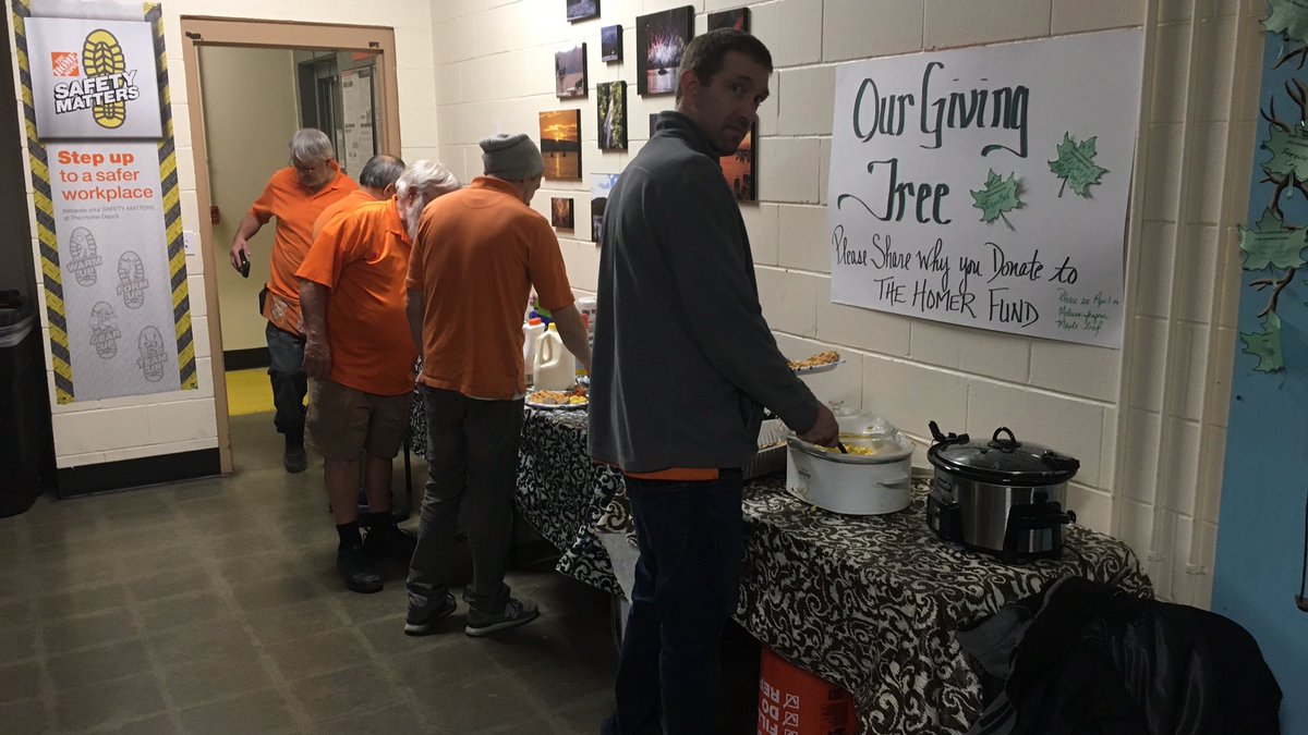 Williston putting on a great spread of food for their amazing MET team #metpartnership <a href="/JCHomeDepot/">John Carr</a> <a href="/whipplenh/">Donna Whipple</a> <a href="/marantes1/">Marcelo Arantes</a>