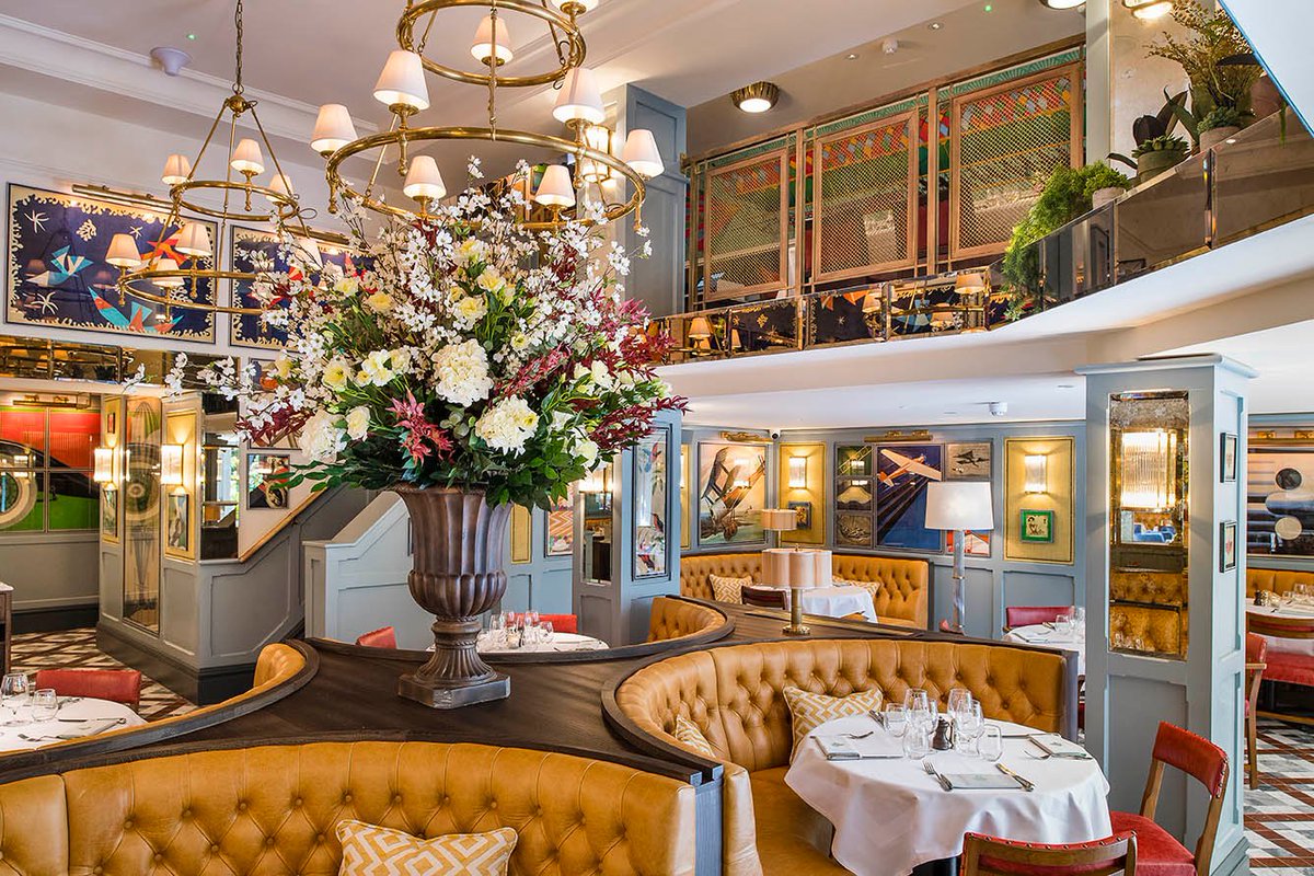 TheLockerGroup's tweet photo. Brass Churchill pre-crimped mesh cut on the diamond and installed in Ivy Brasseries. Used for staircase balustrading and bar grilles, it adds beautifully to the classic opulence associated with the Ivy brand. https://t.co/QQkyx6AxHN https://t.co/DLq5dQPbYD