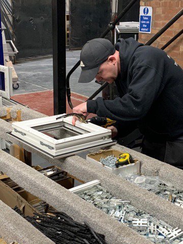 UniversalTrad15's tweet photo. All your #Trade #Windows made specifically to your needs. We only use #British materials for all your #glazing goods. If you are going to get a job done, get it done right 1st time right. #uPVC #windowcompany #midlands https://t.co/ymEuwo1M3f