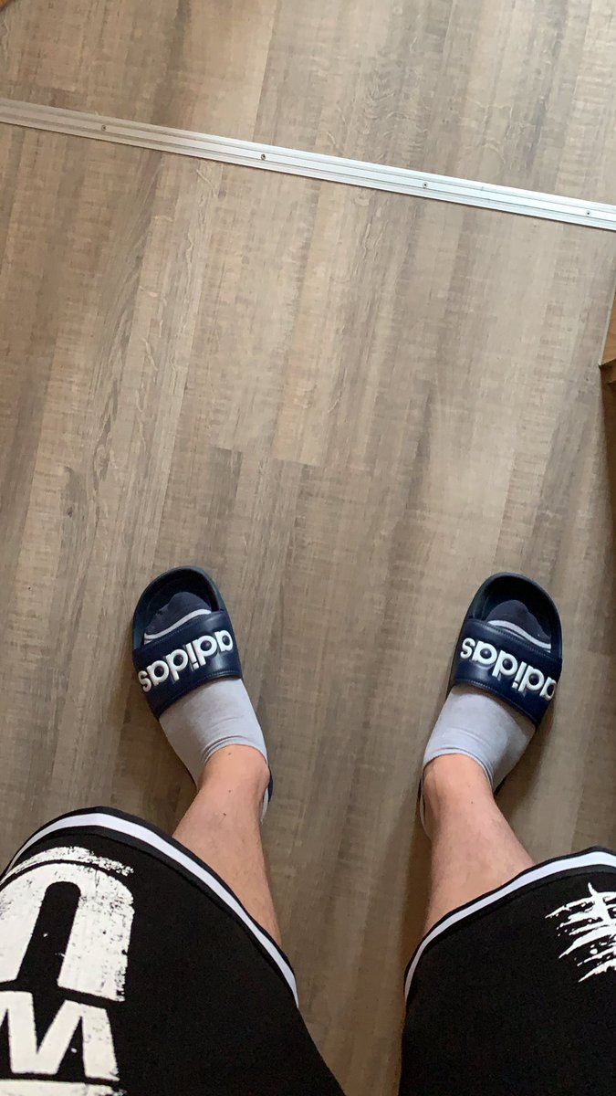 bierslayer's tweet image. Outfit of the Day! So lässts sich einkaufen! #noadd 😀