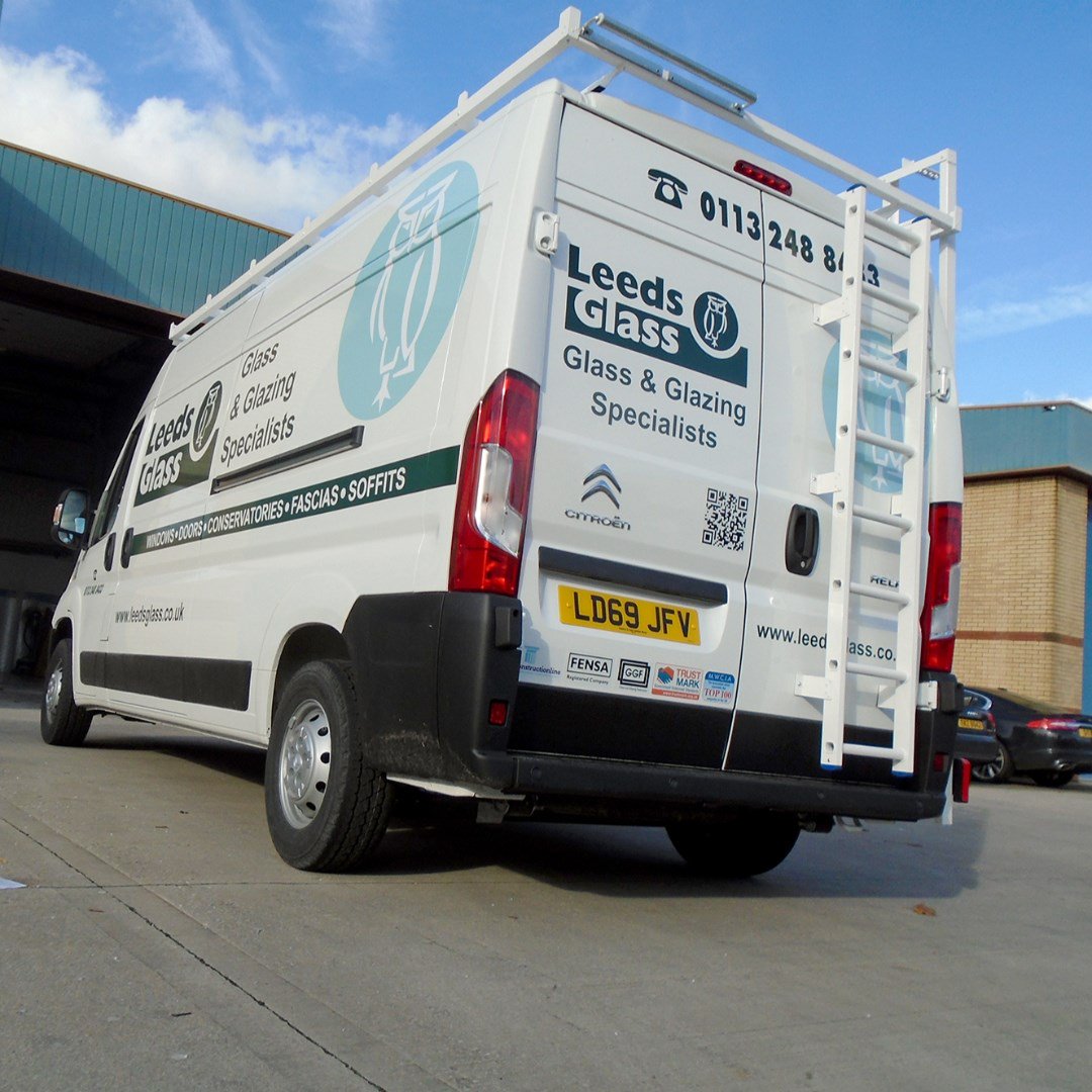 Signs Express Leeds tweet media