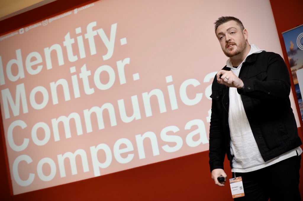 Delighted to have the CX Rockstar himself  back with us at #CXETravelHospitality with his unique and interactive approach to driving that #CX strategy home!

#Travel #Hospitality #CustomerExperience #CXRockstar