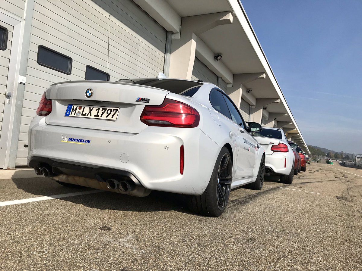 Shane_O_D's tweet image. “Fancy a go in the M2 Competition as you’re here?”

“Don’t mind if I do...”

#bmwdrivingexperience