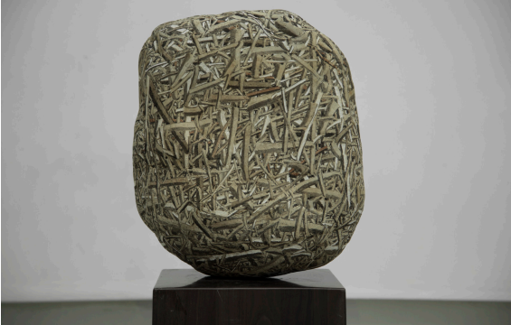 🚩CE SOIR VERNISSAGE !!
Du 23 octobre au 30 novembre, la Galerie La Forest Divonne-Bruxelles a le plaisir de présenter la première
exposition personnelle hors de Chine de l’artiste chinois #HaoShimin ! 
Cornerstone, acrylique sur pierre, 23 x 28 x 36 cm, 2018